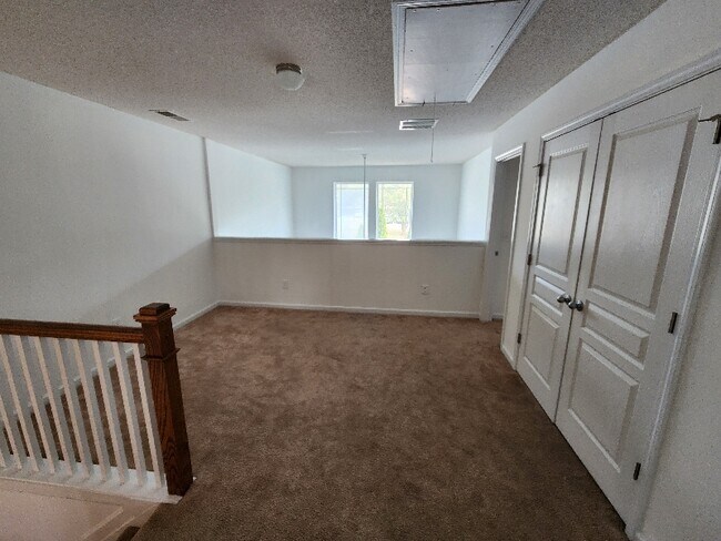 Photo - 3512 Clear Creek Crossing NW