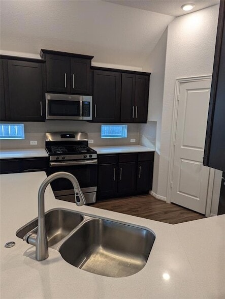 Photo - 124 Magdalene Way