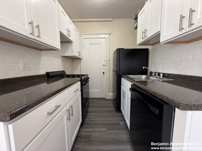 Photo - 458 Park Dr Unit 9