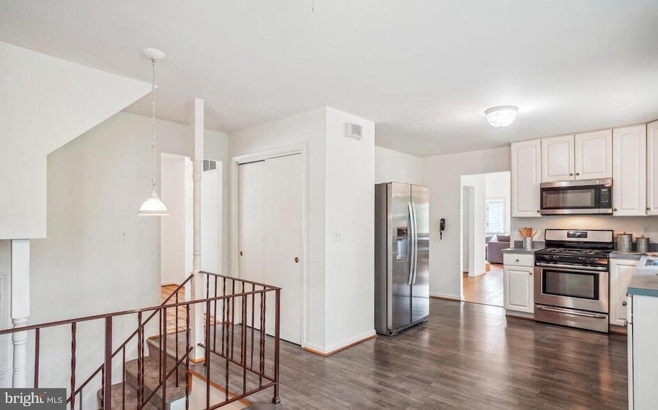 Photo - 7028 Wick Ln