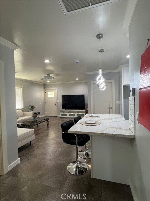 Photo - 1017 Oak Ave Townhome