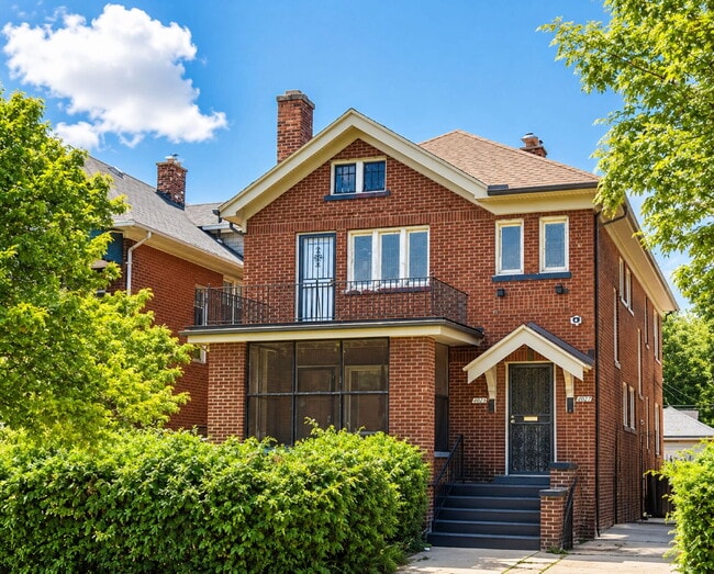 Building Photo - Freshly Updated 3-BR Detroit Rental | Section 8 Applicants Welcome!
OWNER SPECIAL- 1/2 off first ...