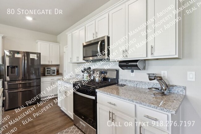 Photo - 80 Stonegate Dr