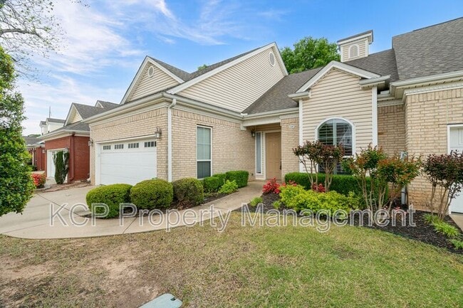 Building Photo - 60 Jeffrey Way