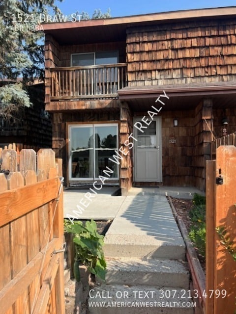 Building Photo - 1521 Draw St Rental