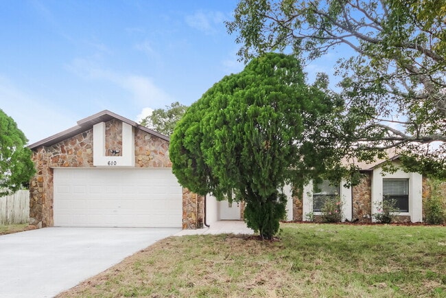 Building Photo - 610 N Delmonte Ct Rental
