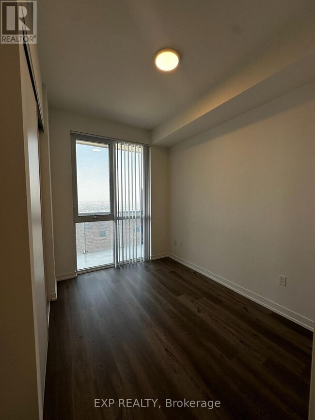 Photo - 225 Commerce St Unité 6506