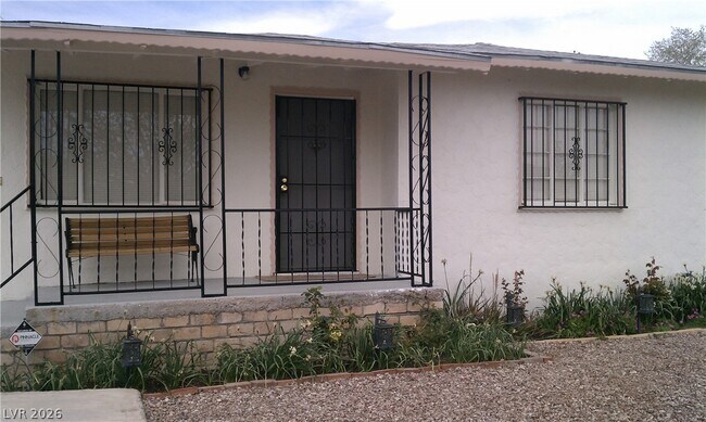 Photo - 233 N 19th St