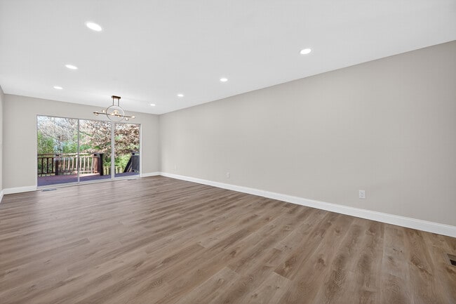 Photo - 1447 Pepperdine Ct