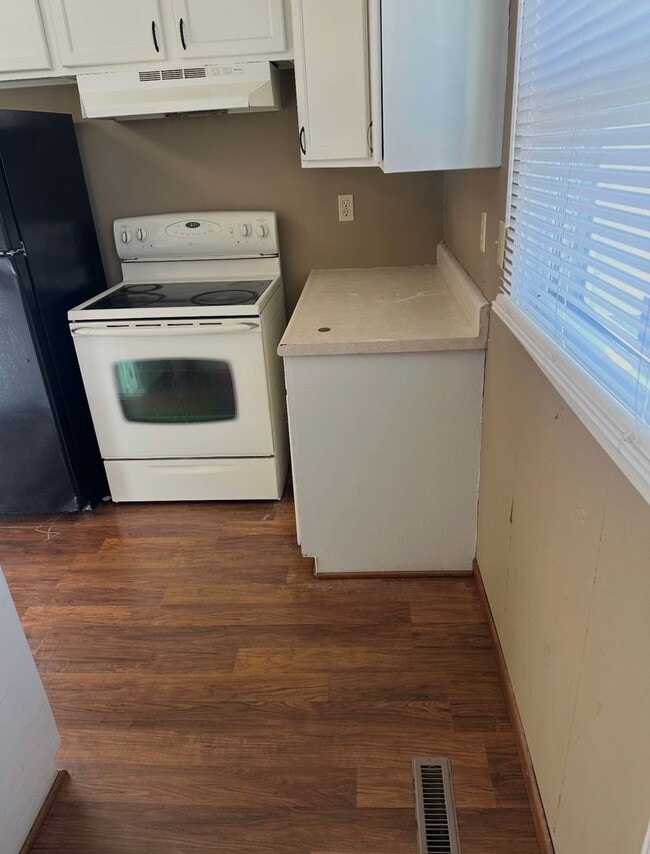 Photo - 1811 W 13th St