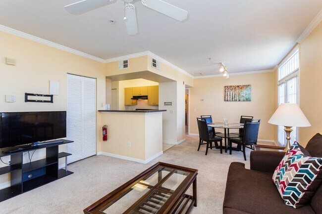 Photo - 770-307 Siena Palm Drive