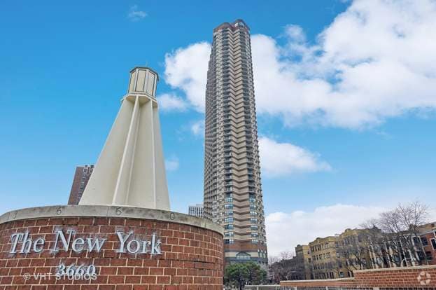 Building Photo - 3660 N Lake Shore Dr Unit 711 Rental