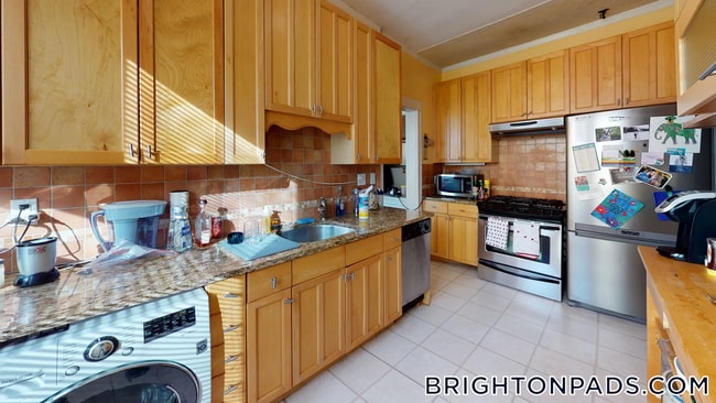Photo - 65 Chiswick Rd Unit 11