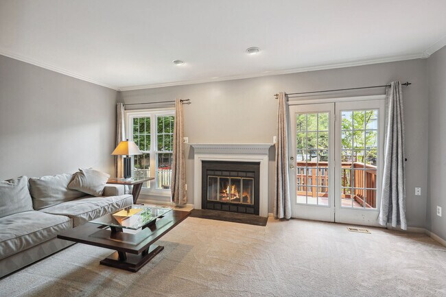 Photo - 18900 Ferry Landing Cir