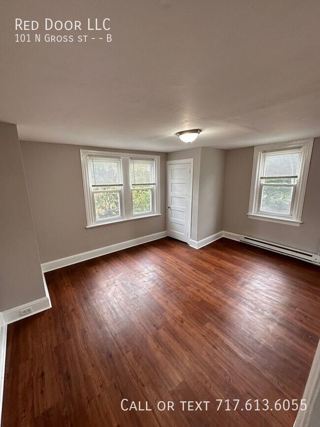 Building Photo - 101 N Gross St Unit B