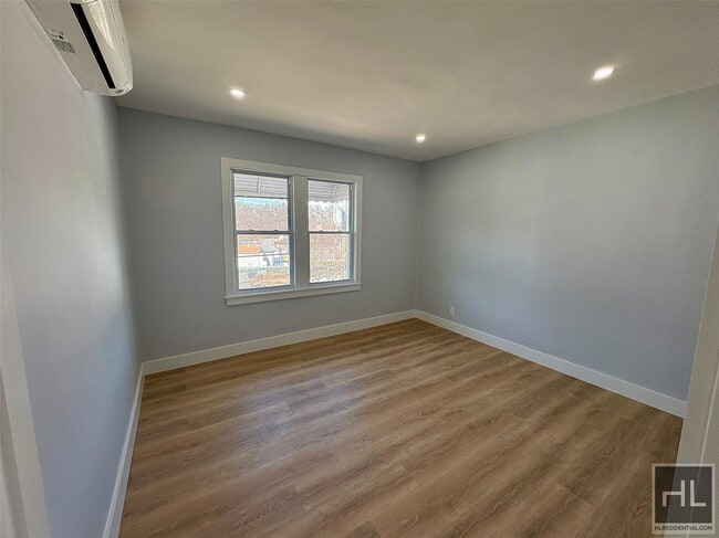 Photo - 13 Monroe St Apartment Unit 2