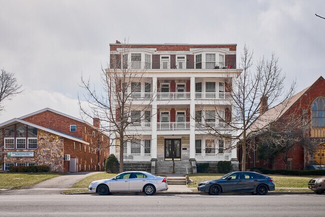762 Madison Ave - Front View