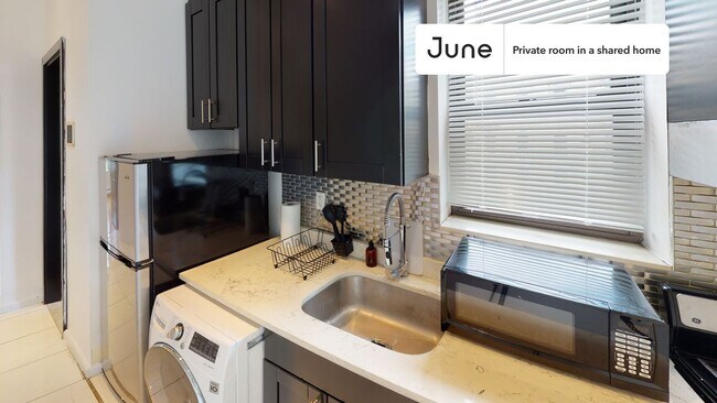 Photo - Room in Shared 3 bed/1 bath home Unit C