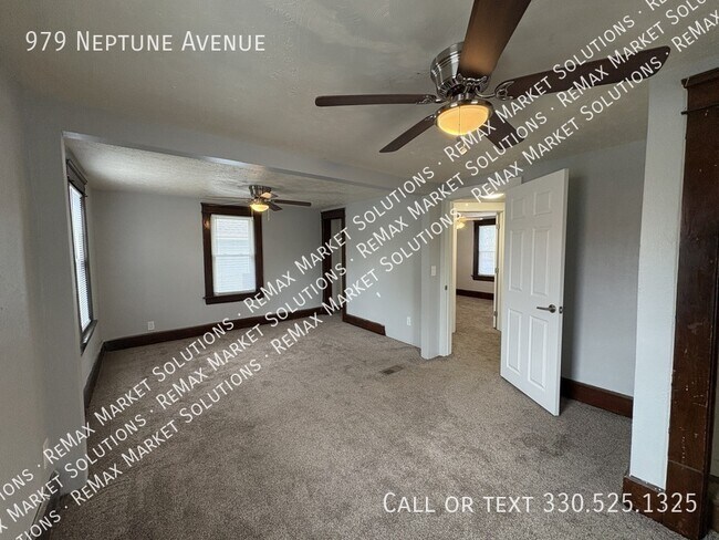 Photo - 979 Neptune Ave