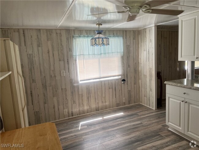 Building Photo - 27860 Leatherwood Cir Rental