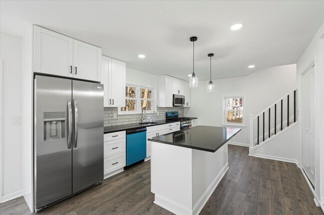 Photo - 53 Owasco St