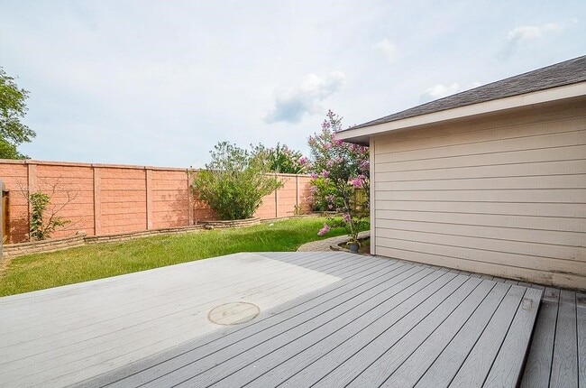 Photo - 7306 Cypress Pr Dr