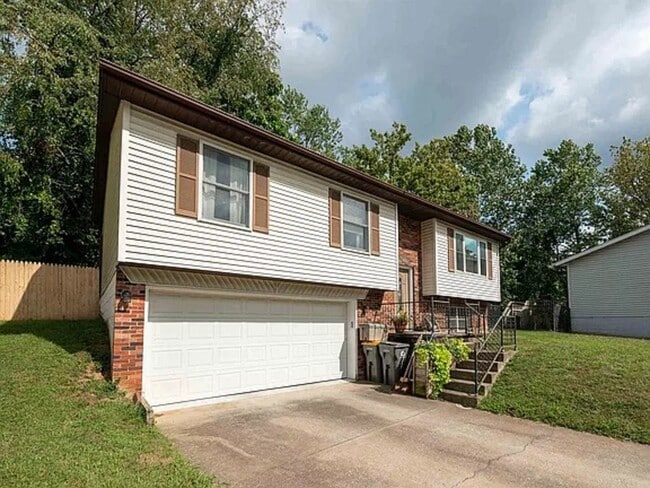 Photo - 1619 S Troy Ct