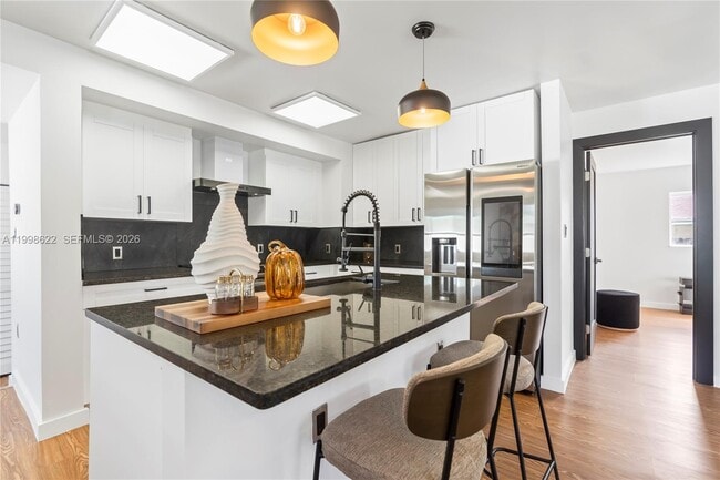 Photo - 1911 SW 57th Ave