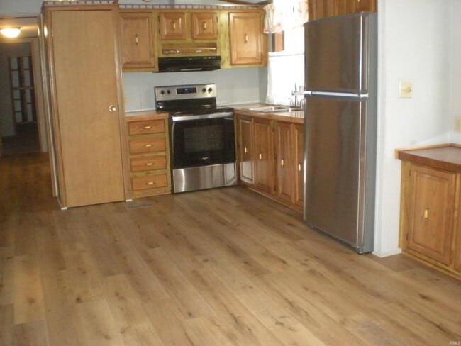 Photo - 12725 Clay St