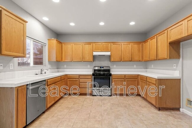 Photo - 1943 Remembrance Ln