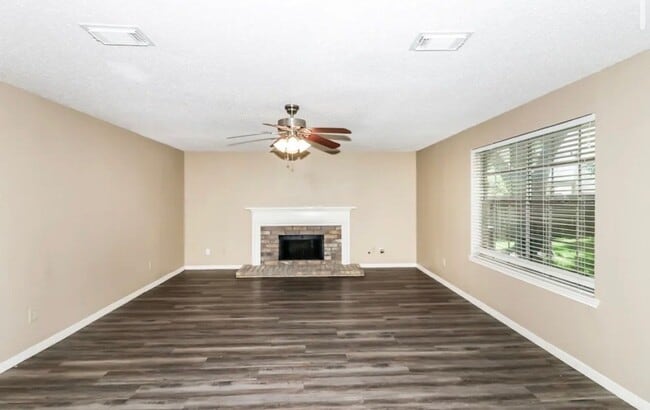 Photo - 16126 Majestic Glen Ln