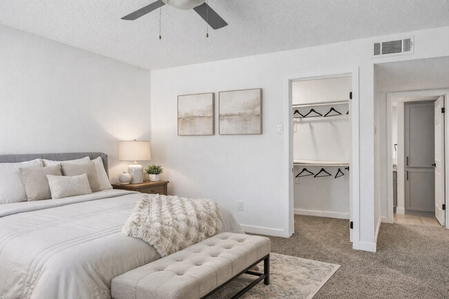 Photo - Bellevue at Spring Creek