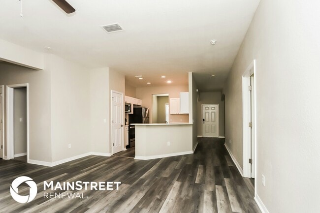 Photo - 7836 Evinrude Ave