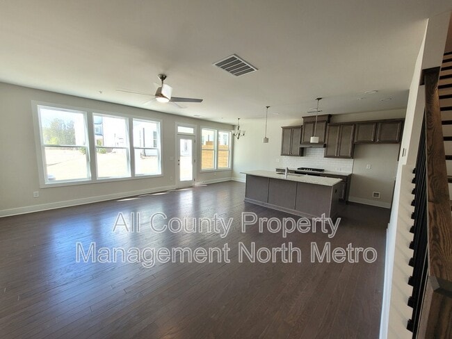 Photo - 1242 Willowcrest Wy