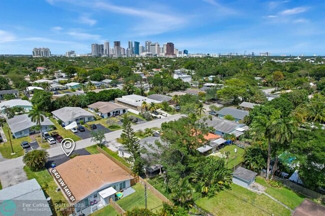 Photo - 840 SW 14th St Apartment