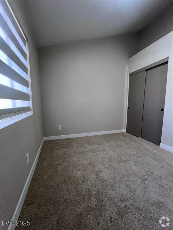 Building Photo - 8745 Point Kathy Cir Rental