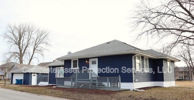 Photo - 2229 41st St House