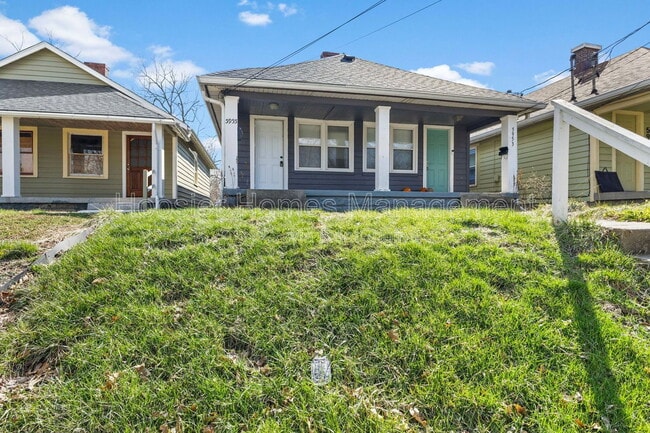 Photo - 5953 Rawles Ave Unidad 5955