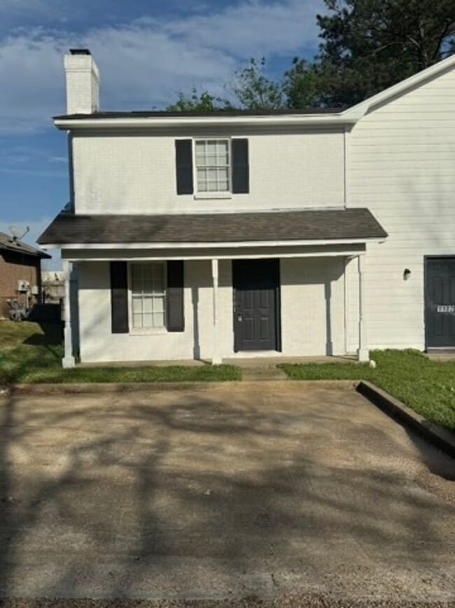 Photo - Just renovated 2 bed 1.5 bath townhome