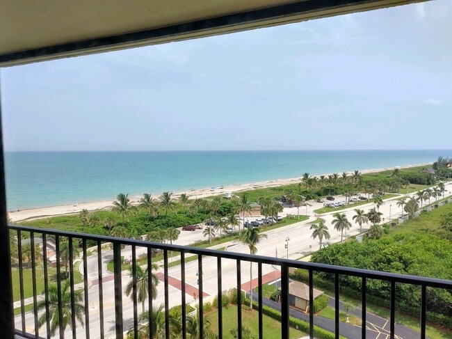 Building Photo - 801 S Ocean Dr Unit 1107 Rental