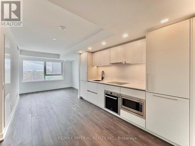 Photo - 603 Sherbourne St Unit 708