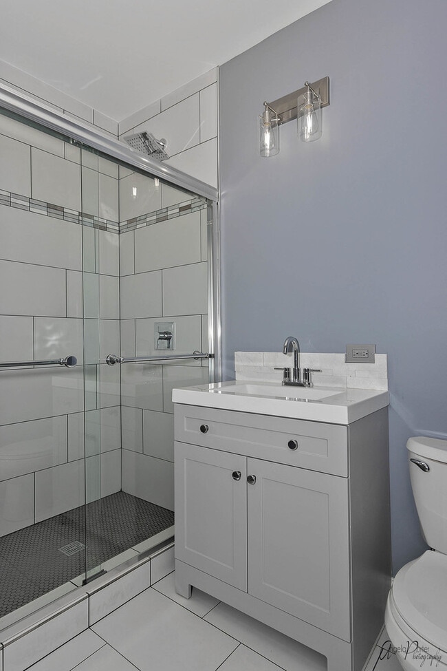 Photo - 51 Seymour Ave Unit 2