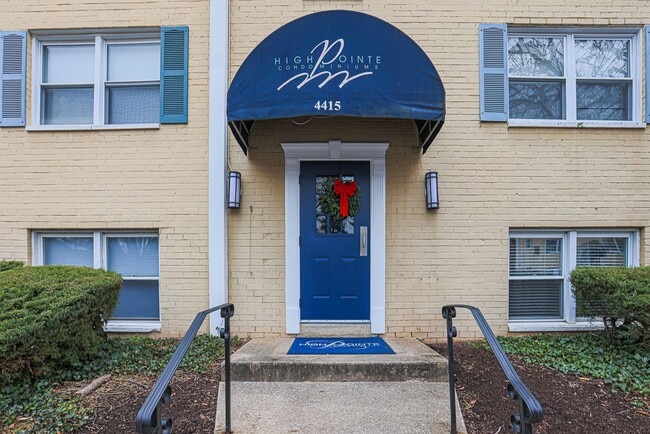 Photo - Charming 2-Bedroom Condominium with Modern...