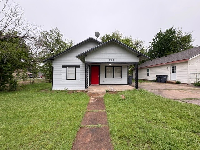 Building Photo - 904 SW G Ave