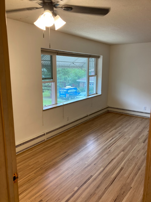 Photo - 408 6th St SW Apartment Unit 2