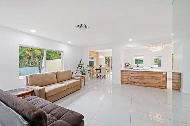 Photo - 4030 Gem Lake Dr