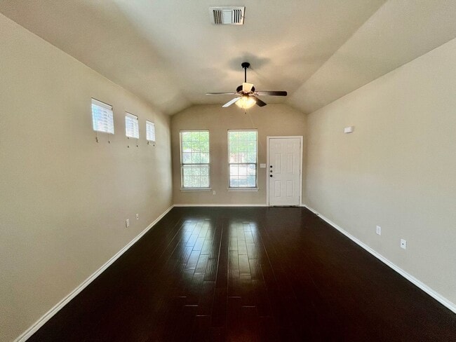 Photo - Luxury Duplex Home in Kyle, TX