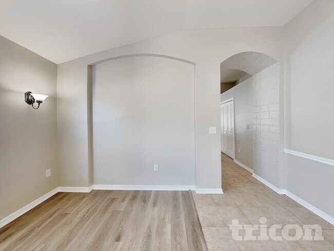 Photo - 9588 Southern Charm Cir