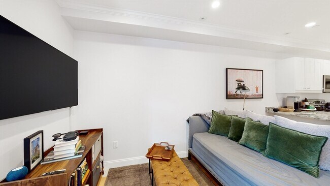 Photo - 296 Beacon St Unidad 5