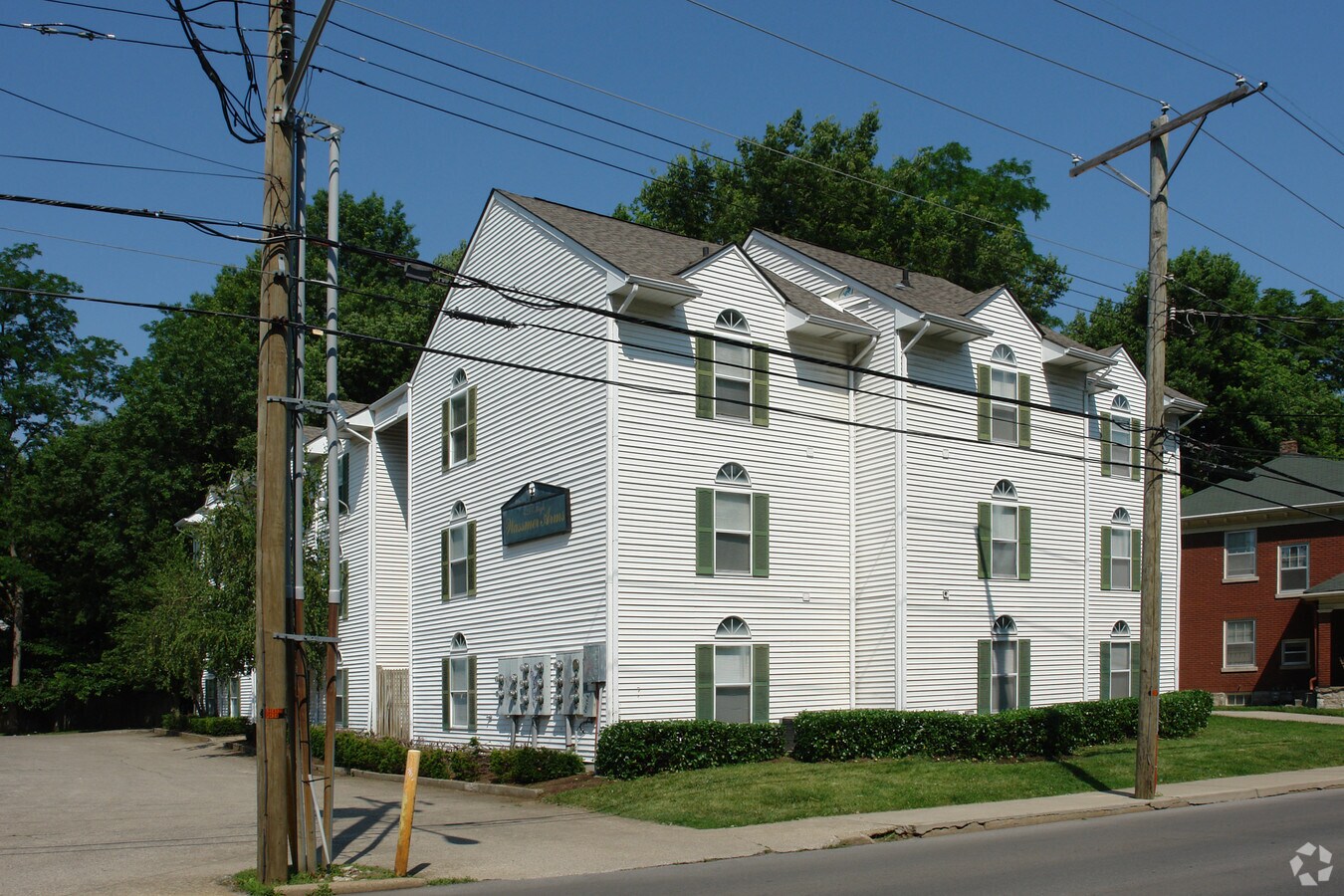 Photo - 426 E High St